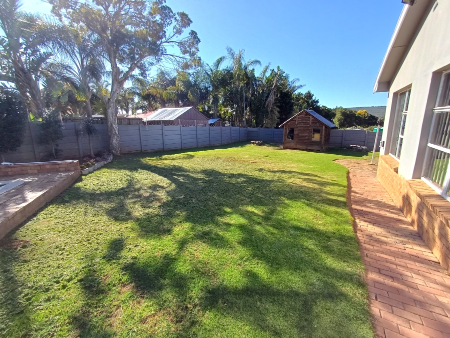 4 Bedroom Property for Sale in Vanes Estate Eastern Cape